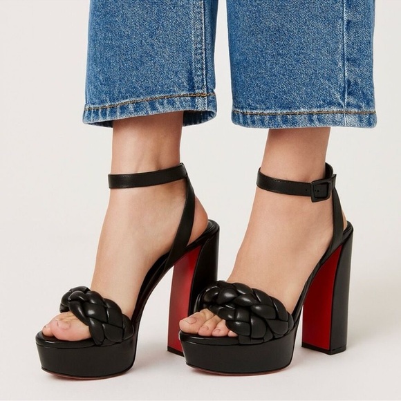 Christian Louboutin Shoes - 🖤 Christian Louboutin Movida Brio Platform Pump (EU Size 39)
